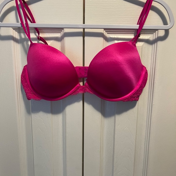 Victorias Secret size 34c bra - Picture 3 of 12